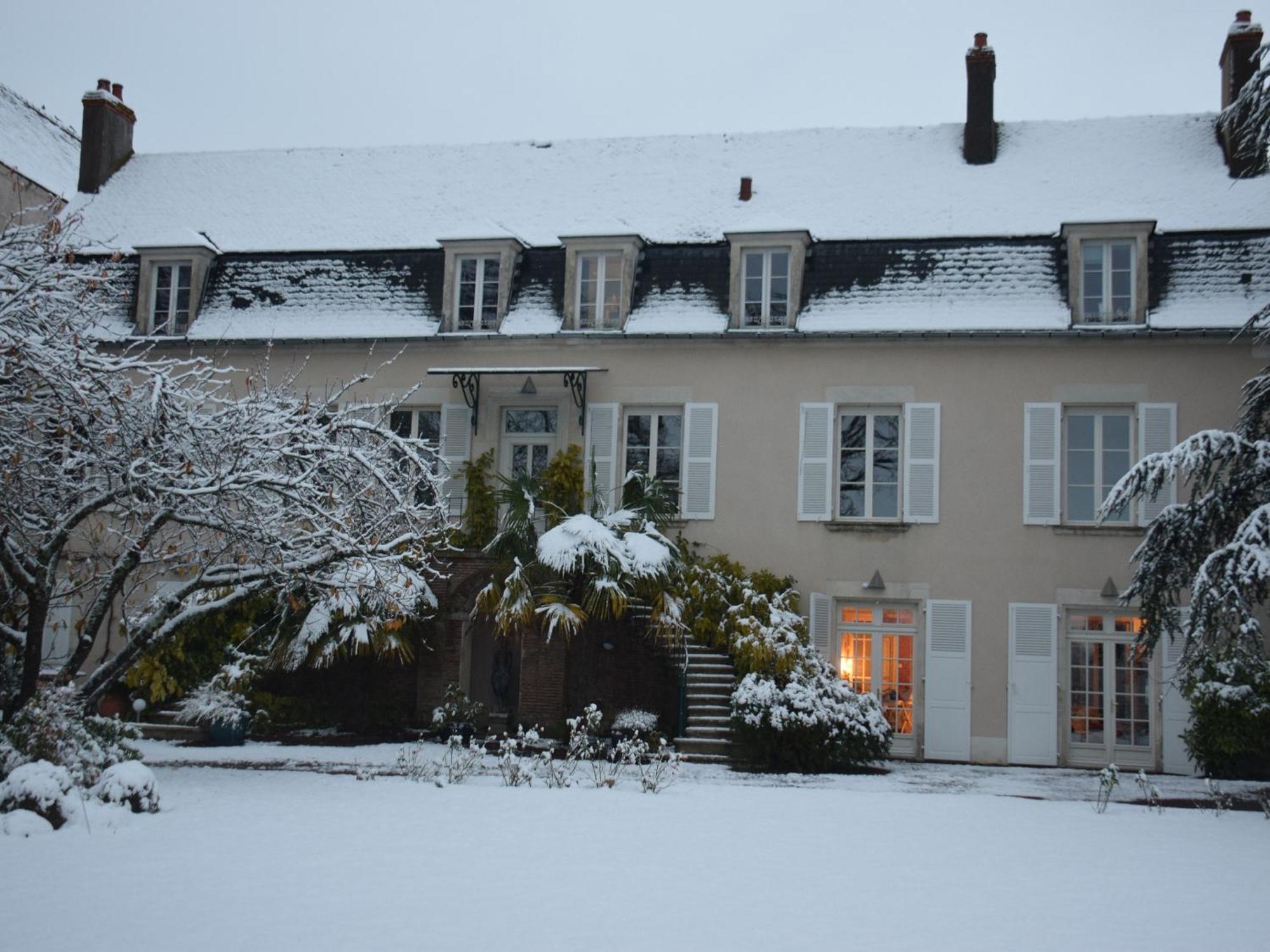 Hotel Le Prieuré Saint Agnan Cosne-sur-Loire Exterior foto